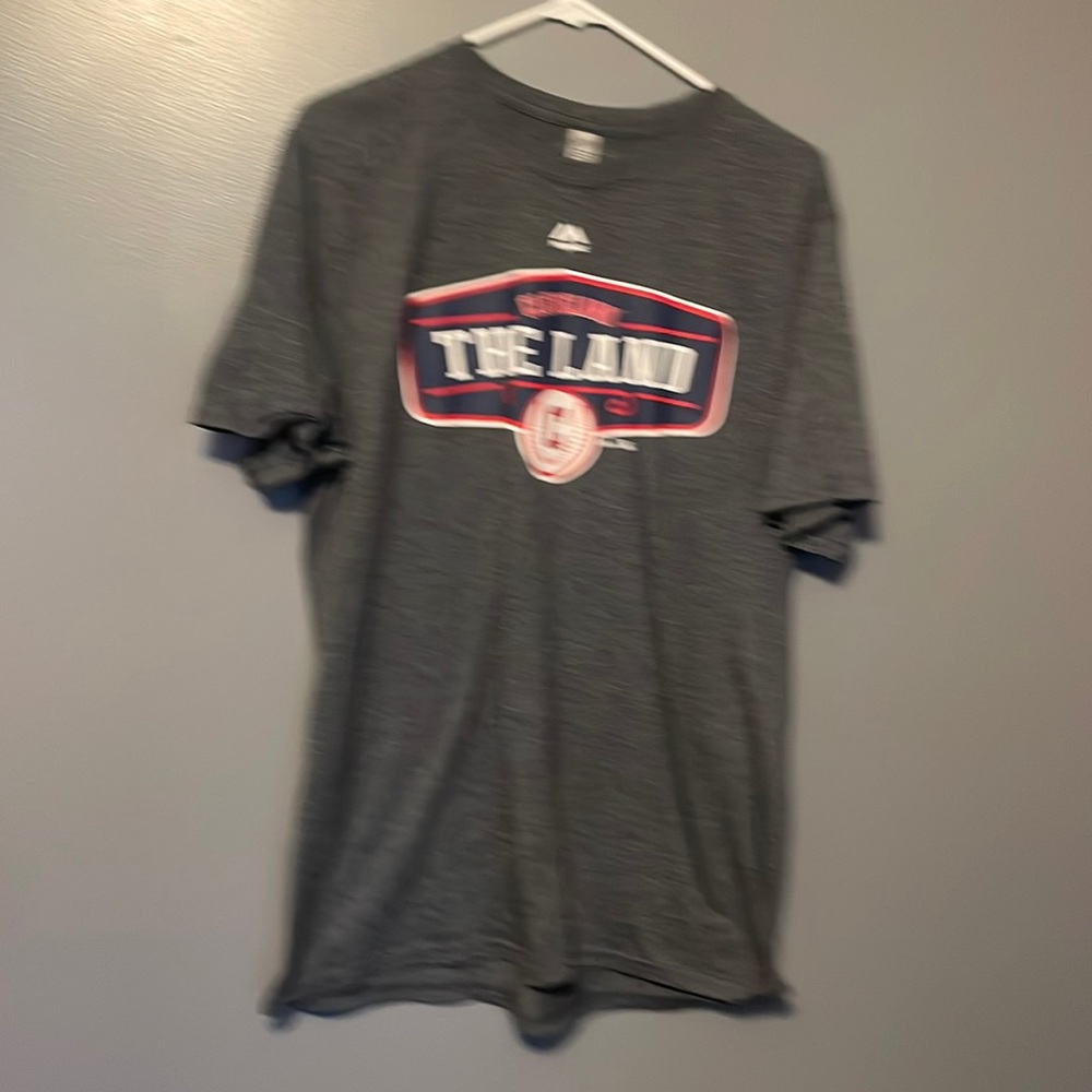 Men Cleveland the land shirt*